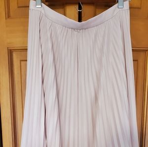 Club monaco fan skirt